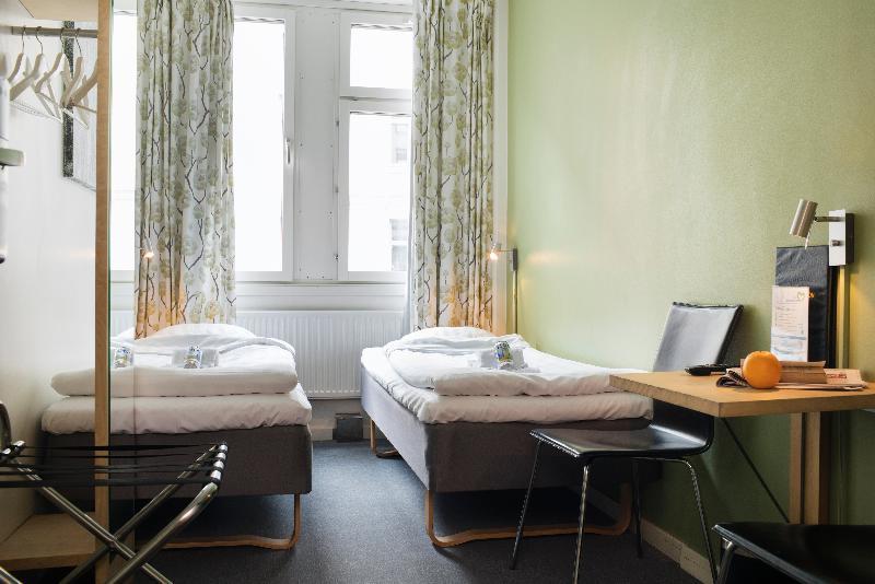 Slottsskogen Hotel Gothenburg Exterior photo