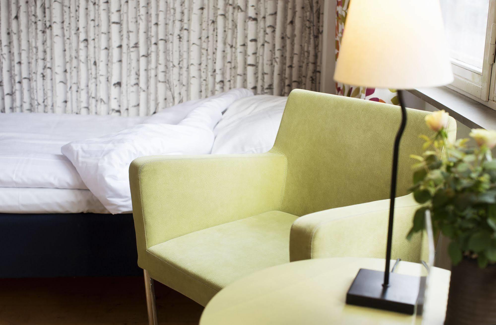 Slottsskogen Hotel Gothenburg Exterior photo